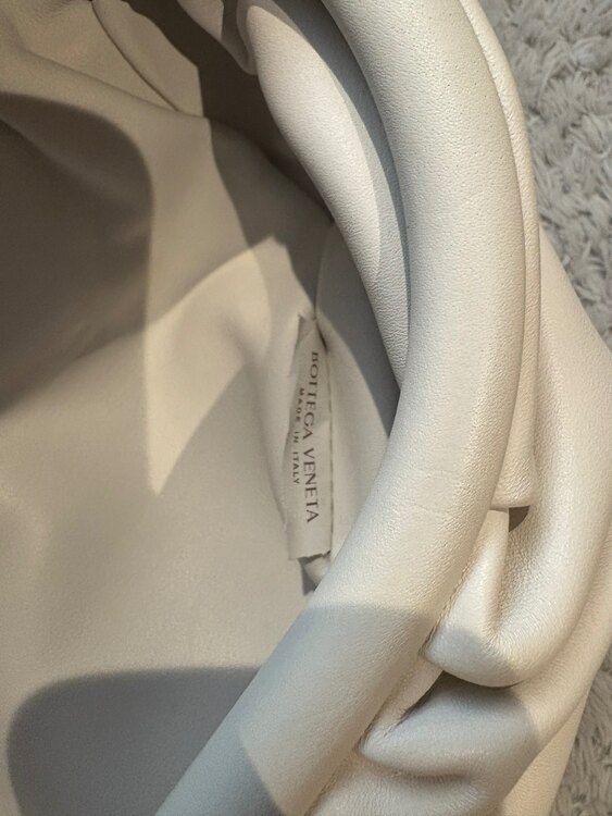 チェーンザポーチ（ブランドバッグ）の商品画像 - 査定依頼日：2025年4月28日 - 最高査定価格：50,000円