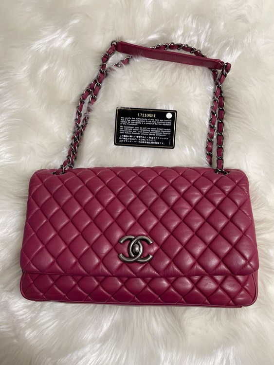 マトラッセ　ピンク（ブランドバッグ）の商品画像 - 査定依頼日：2025年9月5日 - 最高査定価格：370,000円