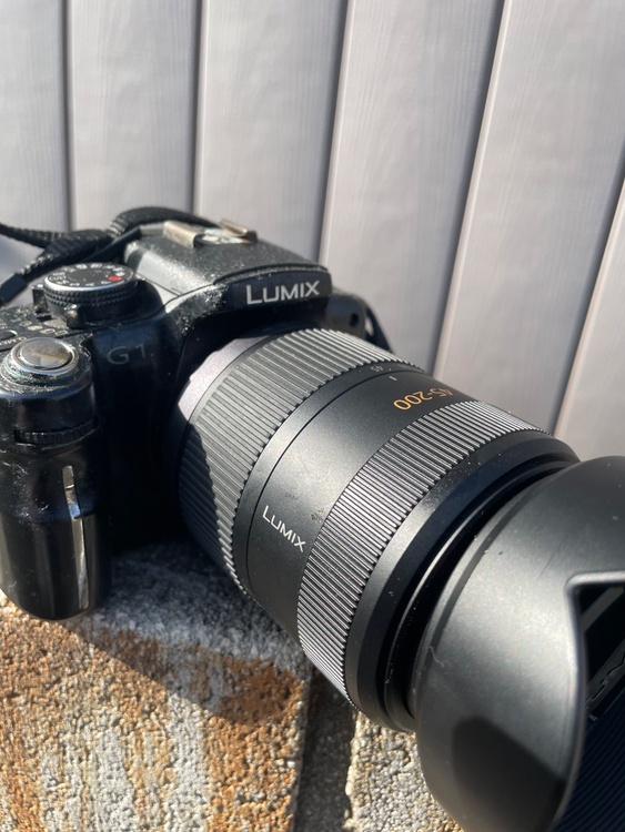 G1（カメラ）の商品画像 - 査定依頼日：2026年3月1日 - 最高査定価格：5,000円