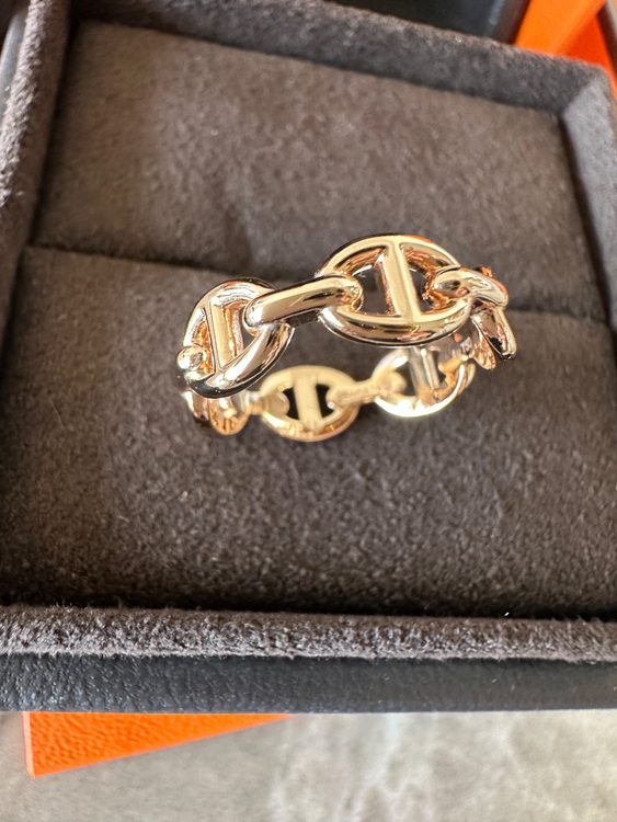 エルメス　シェーヌダンクル　アンシェネ　ピンクゴールド（金・貴金属）の商品画像 - 査定依頼日：2025年9月7日 - 最高査定価格：280,000円