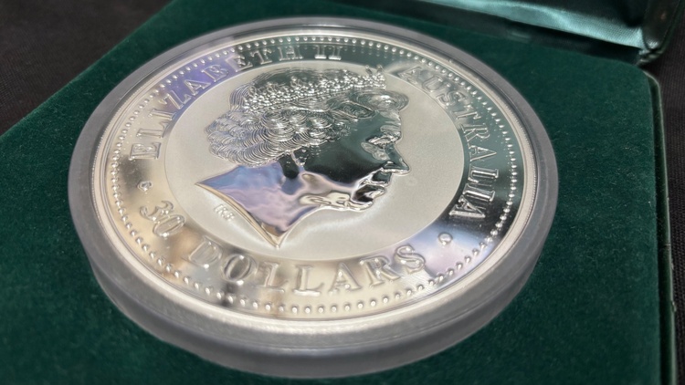 オーストラリア 干支銀貨 2004（金・貴金属）の商品画像 - 査定依頼日：2026年8月27日 - 最高査定価格：100,000円
