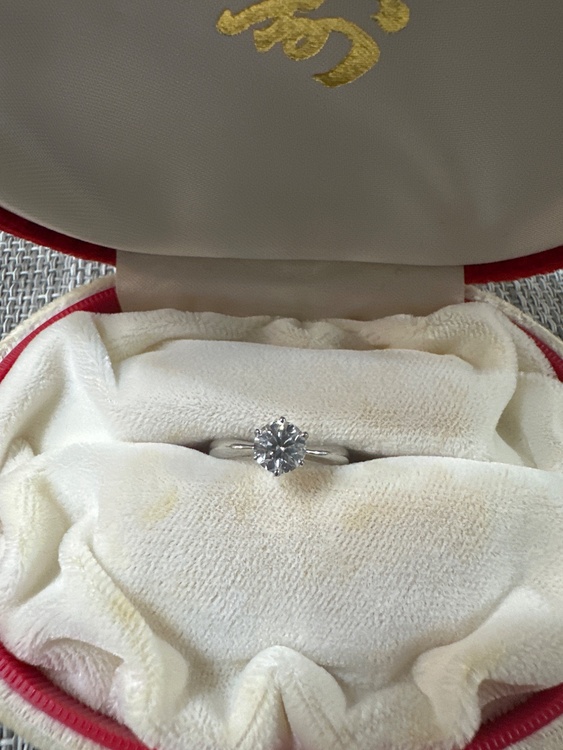 ダイヤモンドリング（宝石）の商品画像 - 査定依頼日：2026年1月10日 - 最高査定価格：350,000円