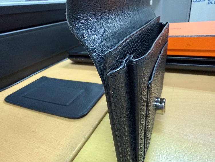 ドゴン GM（ブランド財布・小物）の商品画像 - 査定依頼日：2026年4月14日 - 最高査定価格：150,000円