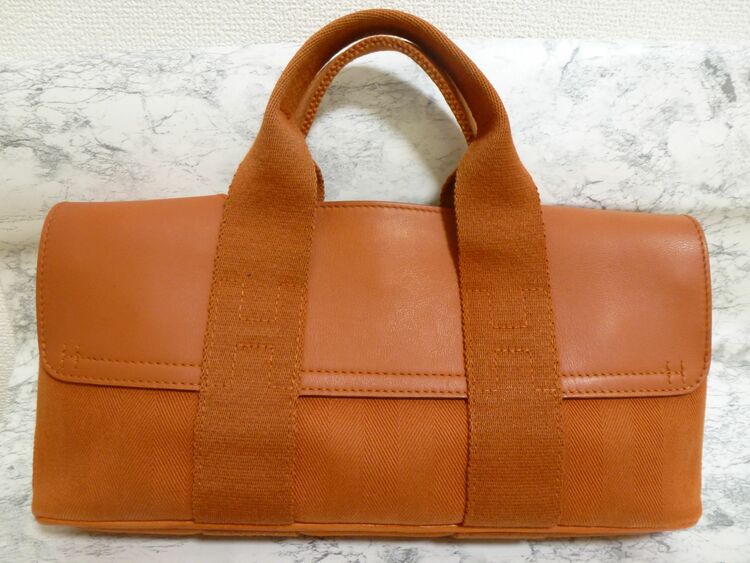 ヴァルパライソロングPM ハンドバッグ トワルシェブロン オレンジ レディース（ブランドバッグ）の商品画像 - 査定依頼日：2025年11月19日 - 最高査定価格：55,000円