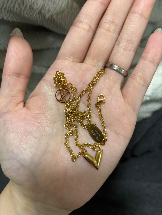 ルイヴィトンネックレス（金・貴金属）の商品画像 - 査定依頼日：2026年3月20日 - 最高査定価格：30,000円