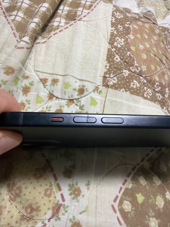 iPhone 15 512GB SIMフリー（スマホ）の商品画像 - 査定依頼日：2026年3月23日 - 最高査定価格：71,000円