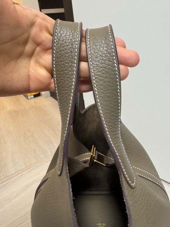 ピコタンロックPM（ブランドバッグ）の商品画像 - 査定依頼日：2026年4月6日 - 最高査定価格：800,000円