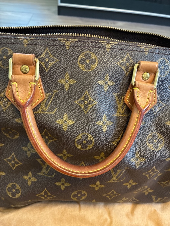 ルイヴィトン モノグラム （ブランドバッグ）の商品画像 - 査定依頼日：2026年3月12日 - 最高査定価格：40,000円