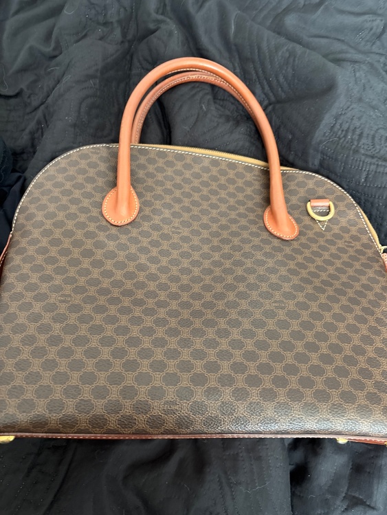 セリーヌ  （ブランドバッグ）の商品画像 - 査定依頼日：2026年2月23日 - 最高査定価格：20,000円