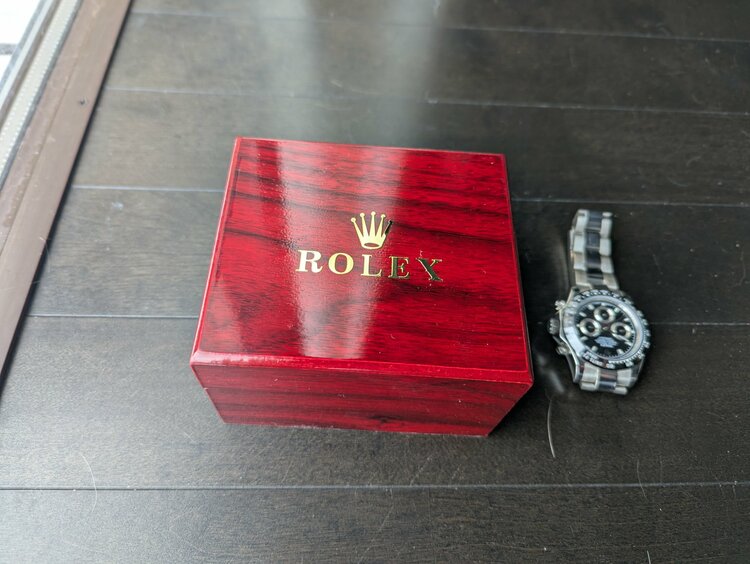 ロレックス デイトナ （高級時計）の商品画像 - 査定依頼日：2026年1月9日 - 最高査定価格：3,750,000円