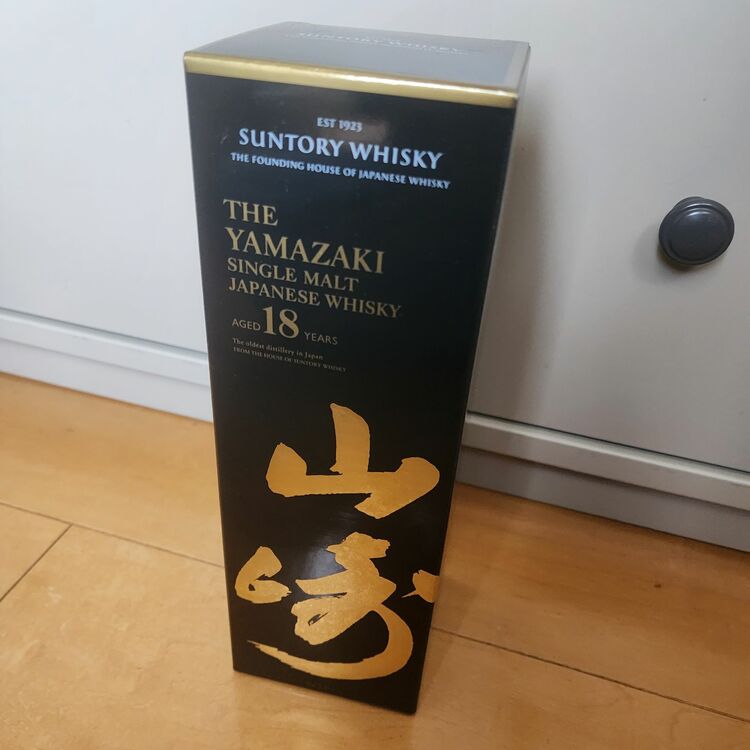 ウイスキー サントリー山崎 （お酒）の商品画像 - 査定依頼日：2025年9月30日 - 最高査定価格：83,000円