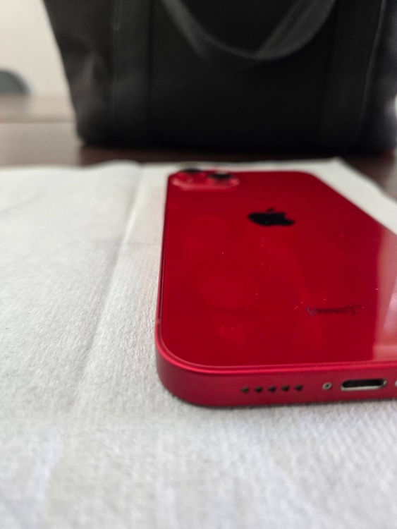 iPhone 13 128GB SIMフリー（スマホ）の商品画像 - 査定依頼日：2025年8月25日 - 最高査定価格：43,000円