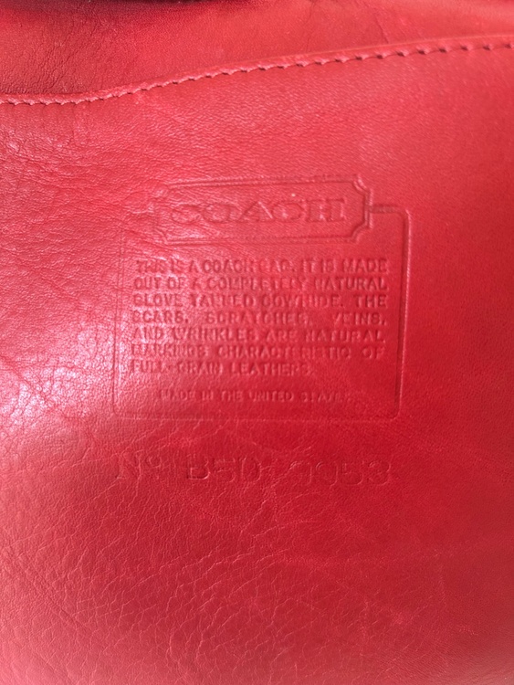 ショルダーバッグバケツ型 vintage 9953（ブランドバッグ）の商品画像 - 査定依頼日：2026年5月9日 - 最高査定価格：2,000円