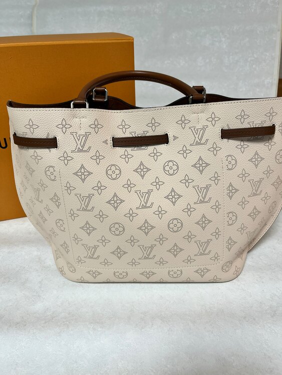 ジロラッタ（ブランドバッグ）の商品画像 - 査定依頼日：2025年1月5日 - 最高査定価格：170,000円