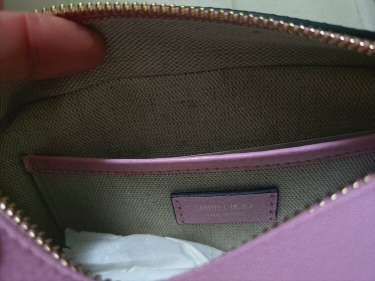 ジミーチュウ  （ブランドバッグ）の商品画像 - 査定依頼日：2026年1月8日 - 最高査定価格：22,000円