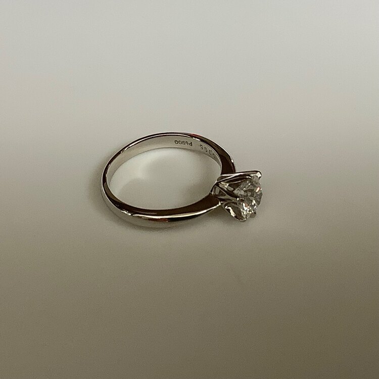 ダイヤの指輪（金・貴金属）の商品画像 - 査定依頼日：2025年5月4日 - 最高査定価格：600,000円