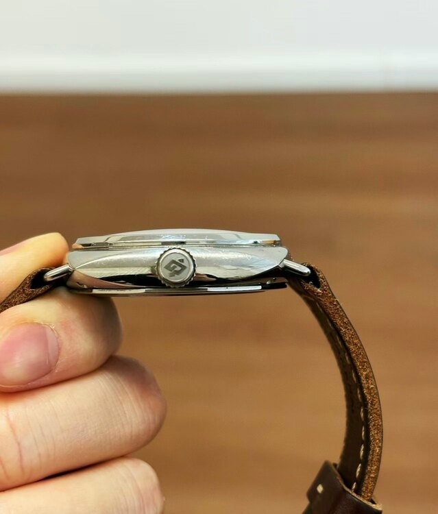 PAM01385（高級時計）の商品画像 - 査定依頼日：2025年4月7日 - 最高査定価格：705,000円