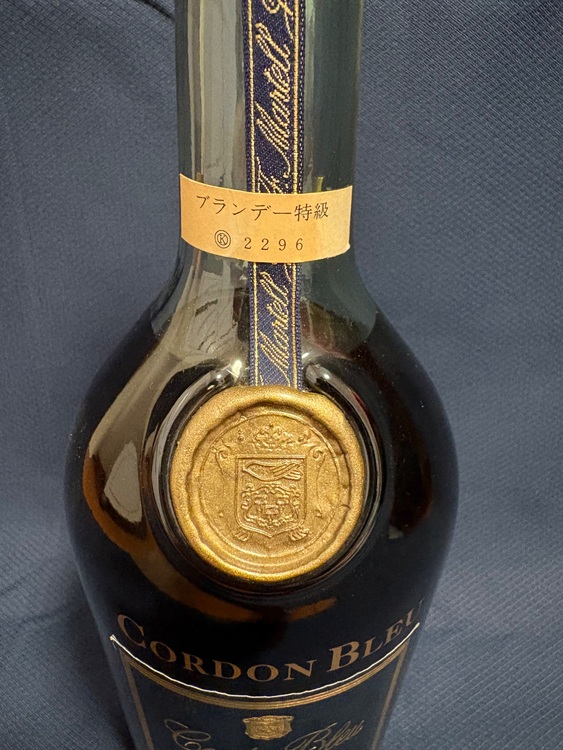 マーテル コルドンブルー コニャック（お酒）の商品画像 - 査定依頼日：2025年9月4日 - 最高査定価格：11,000円