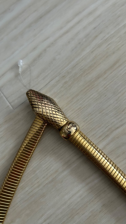 イブサンローラン  （ブランドバッグ）の商品画像 - 査定依頼日：2026年3月22日 - 最高査定価格：15,000円