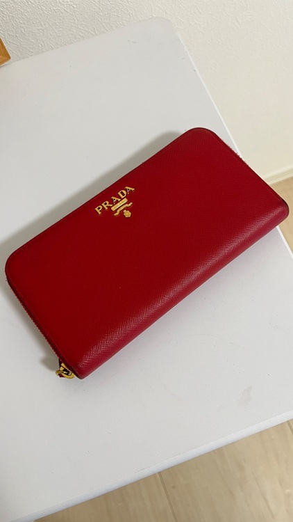 サフィアーノレザー　長財布（ブランド財布・小物）の商品画像 - 査定依頼日：2025年9月5日 - 最高査定価格：8,000円