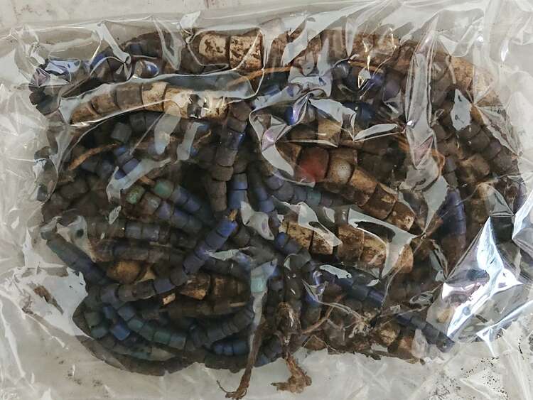 トレードビーズ、トンボ玉（美術品・骨董品）の商品画像 - 査定依頼日：2025年1月21日 - 最高査定価格：1,000円