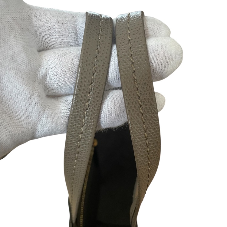 バーティカルカバ　スモール　189813（ブランドバッグ）の商品画像 - 査定依頼日：2026年1月12日 - 最高査定価格：100,000円