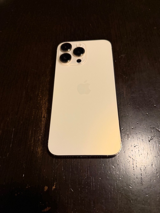 iPhone 14 Pro Max 128GB au（スマホ）の商品画像 - 査定依頼日：2026年5月10日 - 最高査定価格：80,000円