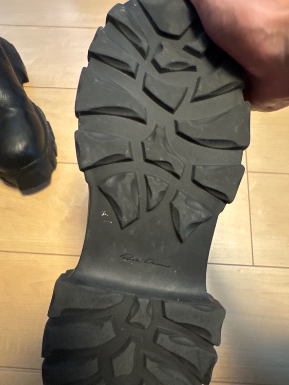 rick owens bozo tractor（古着・ファッション）の商品画像 - 査定依頼日：2026年10月1日 - 最高査定価格：30,000円
