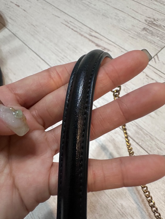 セリーヌ  （ブランドバッグ）の商品画像 - 査定依頼日：2025年8月12日 - 最高査定価格：220,000円