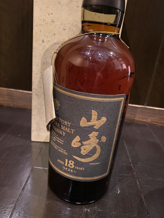 ウイスキー サントリー山崎 （お酒）の商品画像 - 査定依頼日：2025年7月24日 - 最高査定価格：280,000円