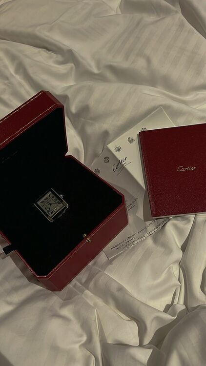 カルティエ タンクソロXL（高級時計）の商品画像 - 査定依頼日：2025年5月22日 - 最高査定価格：435,000円
