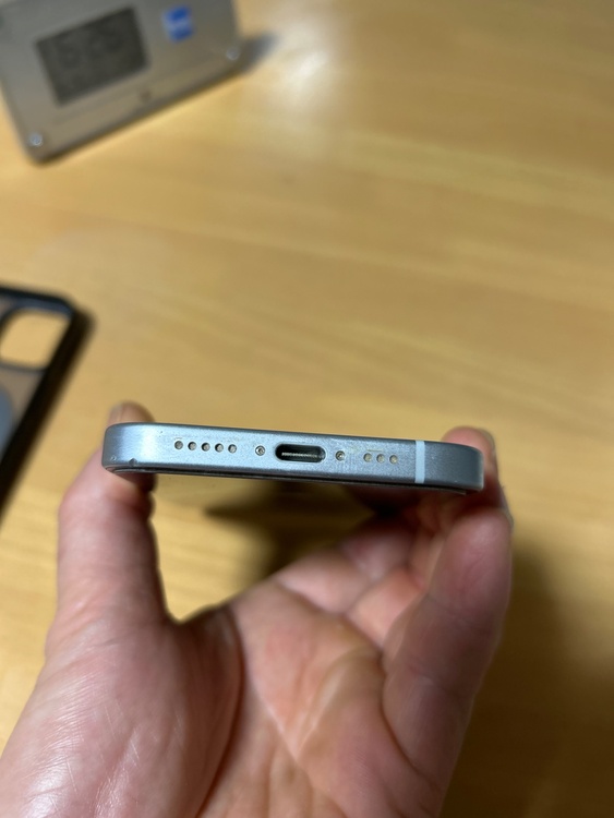 iPhone 15 128GB SIMフリー（スマホ）の商品画像 - 査定依頼日：2026年4月26日 - 最高査定価格：63,000円