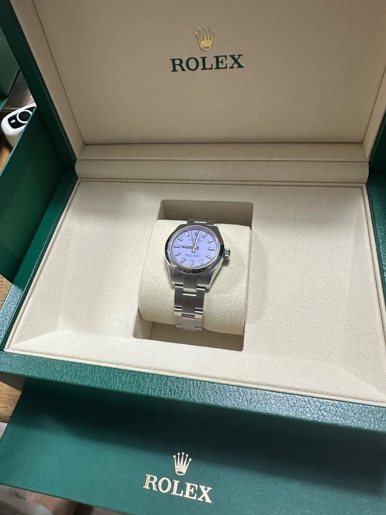 ロレックス パーペチュアル （高級時計）の商品画像 - 査定依頼日：2025年12月19日 - 最高査定価格：1,680,000円