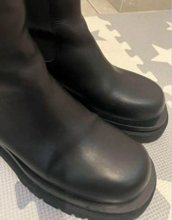 ボッテガ・ヴェネタ  （ブランドバッグ）の商品画像 - 査定依頼日：2025年2月20日 - 最高査定価格：52,000円