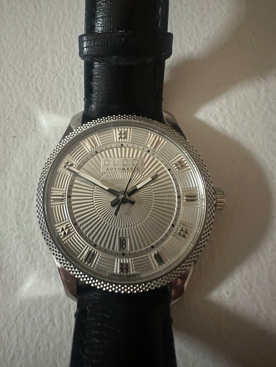 グッチ手巻き時計（高級時計）の商品画像 - 査定依頼日：2025年3月20日 - 最高査定価格：50,000円