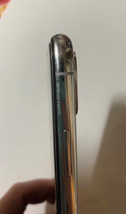 iPhoneXS 256GB SIMフリー（スマホ）の商品画像 - 査定依頼日：2025年12月23日 - 最高査定価格：17,000円