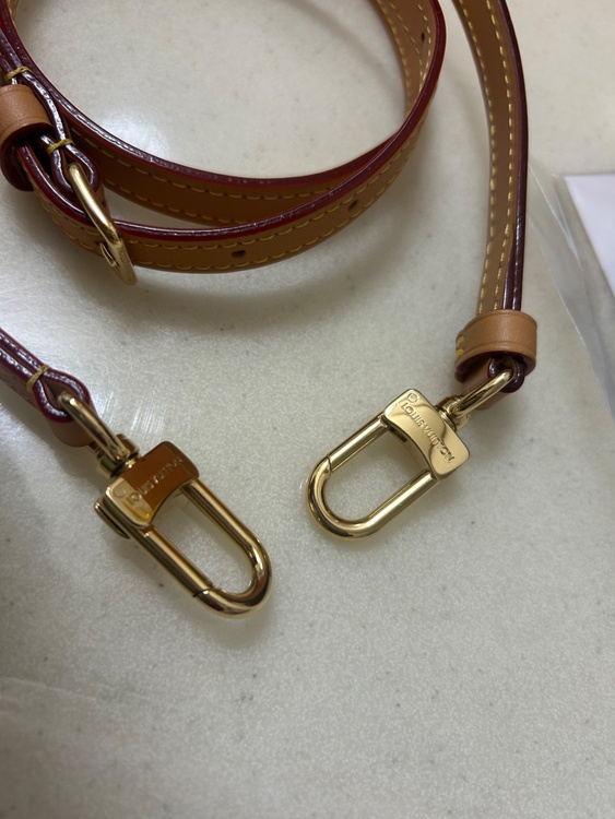 ナノスピーディ型番　M81085（ブランドバッグ）の商品画像 - 査定依頼日：2026年4月4日 - 最高査定価格：100,000円