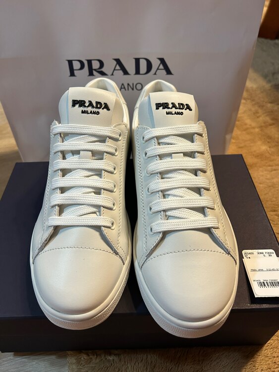 プラダ  （ブランドバッグ）の商品画像 - 査定依頼日：2025年4月19日 - 最高査定価格：25,000円