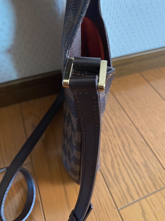 ミュゼットサルサロングショルダー（ブランドバッグ）の商品画像 - 査定依頼日：2025年11月8日 - 最高査定価格：100,000円