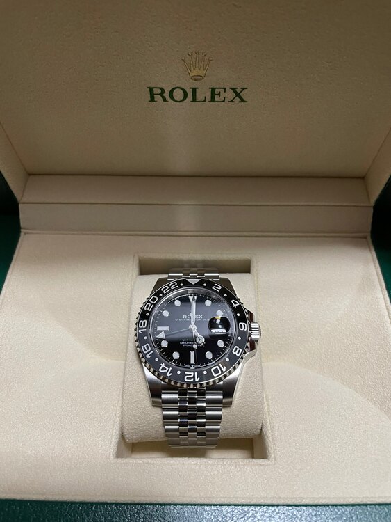 GMTマスター2（高級時計）の商品画像 - 査定依頼日：2025年1月25日 - 最高査定価格：2,800,000円