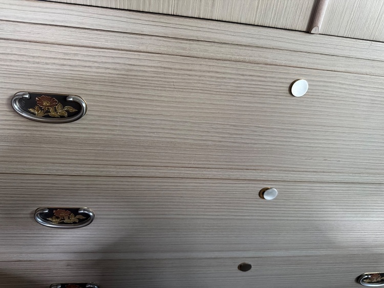 桐箪笥（美術品・骨董品）の商品画像 - 査定依頼日：2025年12月8日 - 最高査定価格：3,000円