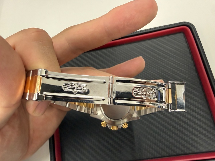 ロレックス デイトナ （高級時計）の商品画像 - 査定依頼日：2026年3月29日 - 最高査定価格：3,100,000円