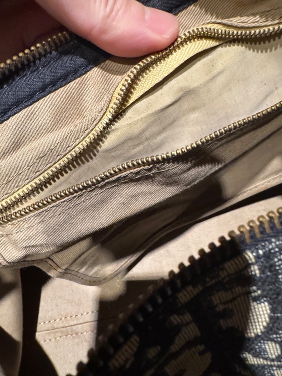 バック（ブランドバッグ）の商品画像 - 査定依頼日：2025年11月21日 - 最高査定価格：60,000円