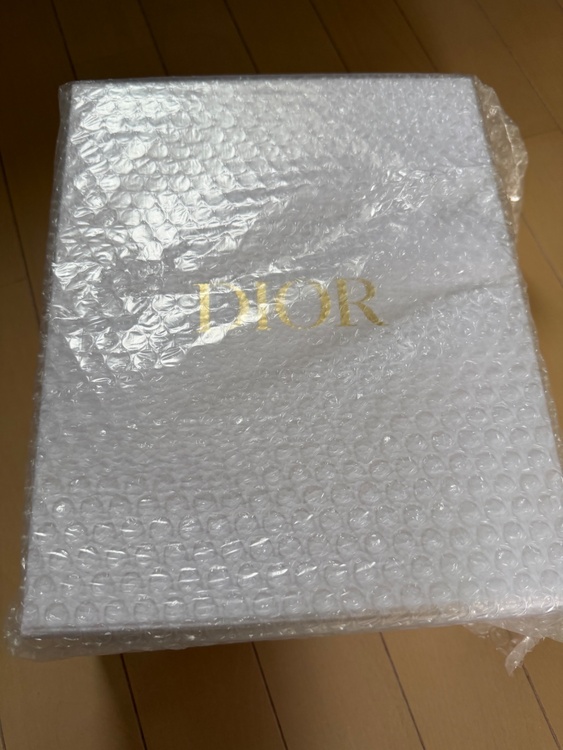 Dior 30 montaigneミニ バケットバッグ ドローストリング（ブランドバッグ）の商品画像 - 査定依頼日：2026年10月10日 - 最高査定価格：200,000円