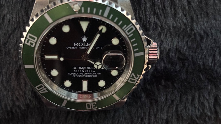 16610LV（高級時計）の商品画像 - 査定依頼日：2026年2月4日 - 最高査定価格：2,100,000円