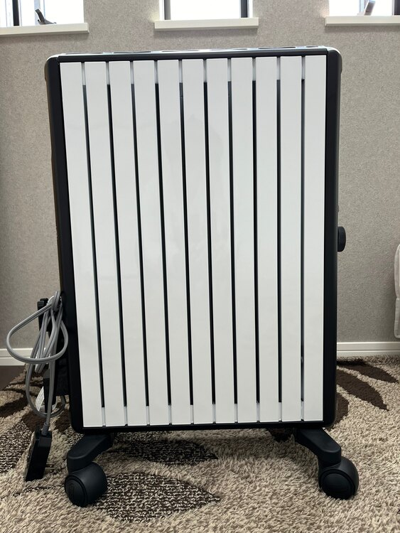 デロンギマルチダイナミックヒーター　MDHU15BK（家電）の商品画像 - 査定依頼日：2024年12月26日 - 最高査定価格：5,000円