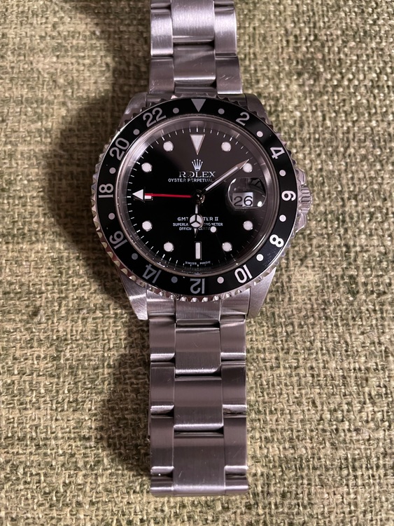 ロレックス GMTマスター 16710LN（高級時計）の商品画像 - 査定依頼日：2025年11月23日 - 最高査定価格：1,780,000円