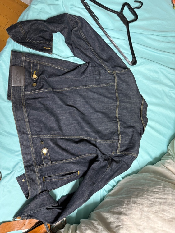 デニム　上下　（古着・ファッション）の商品画像 - 査定依頼日：2026年4月4日 - 最高査定価格：13,000円