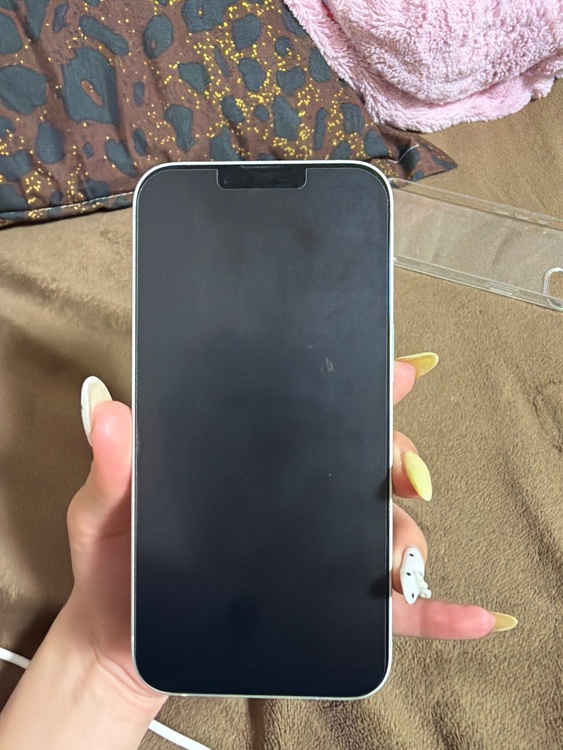 iPhone iPhone 17e 256GB SIMフリー（スマホ）の商品画像 - 査定依頼日：2026年5月30日 - 最高査定価格：73,000円