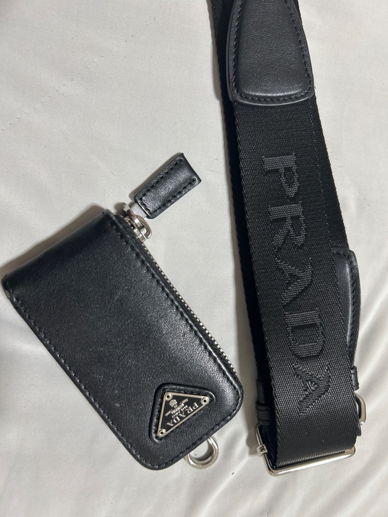 プラダ  （ブランドバッグ）の商品画像 - 査定依頼日：2026年3月18日 - 最高査定価格：130,000円